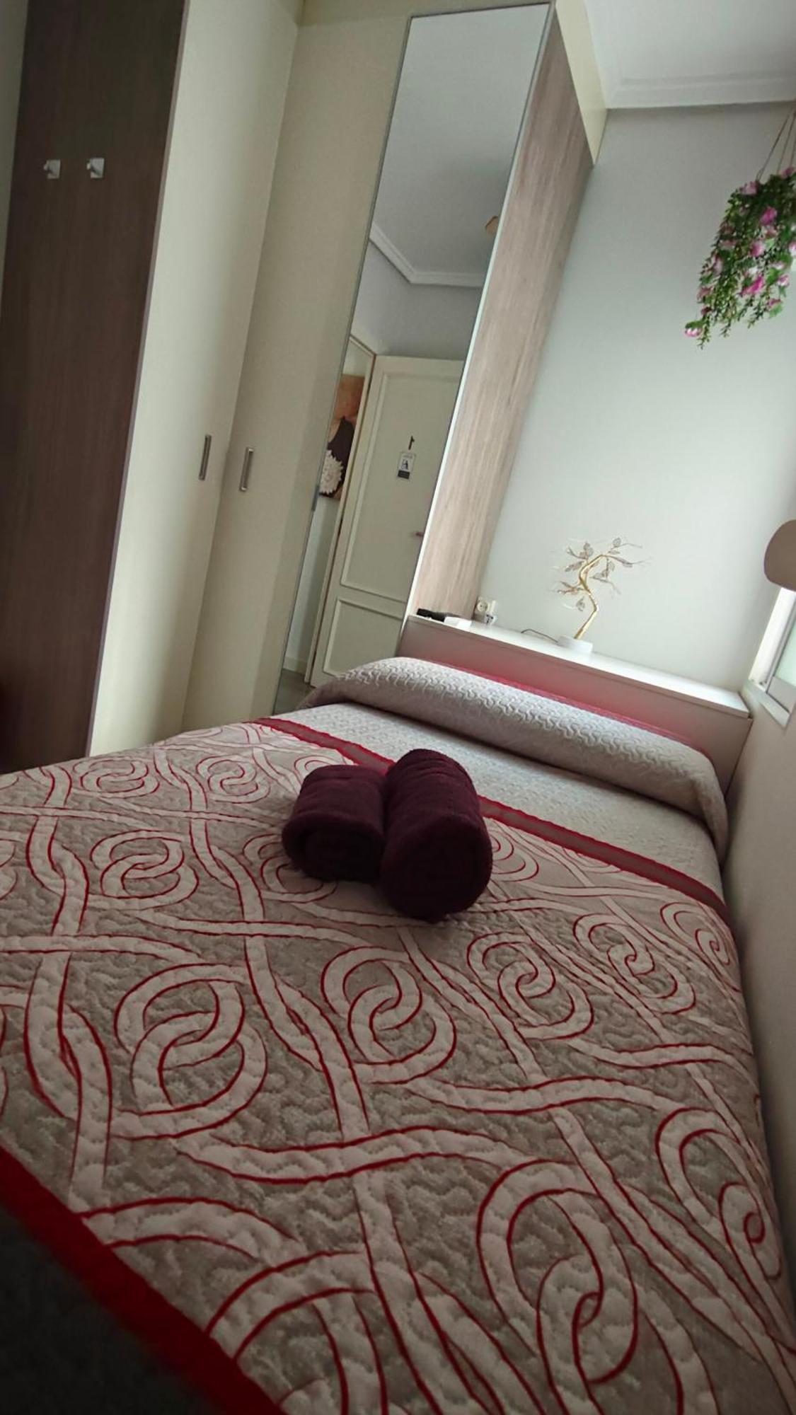 Paul'S Rooms - No Turistico バレンシア エクステリア 写真